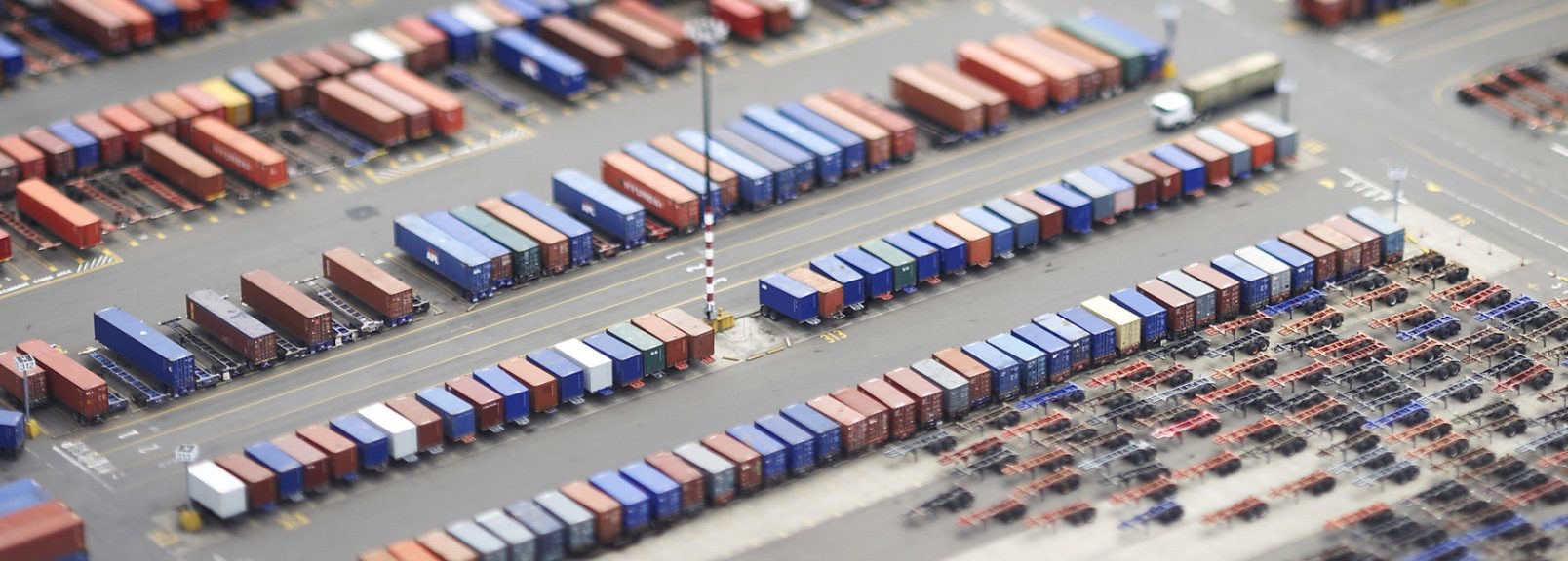 tilt-shift-freight-med-e1689784176826